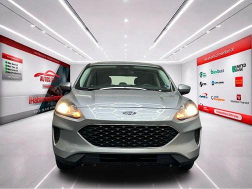 Silver Metallic 2021 Ford Escape SE