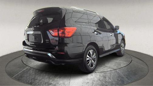 2019 Nissan Pathfinder SV