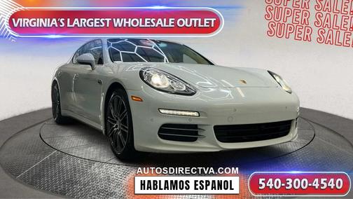 2015 Porsche Panamera 4