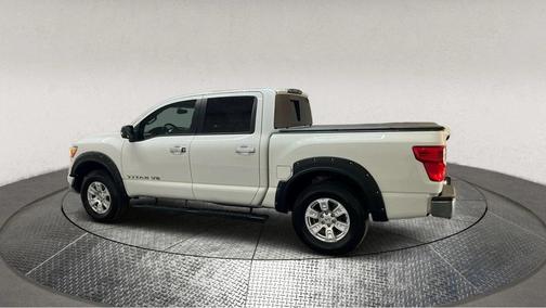 2018 Nissan Titan SV
