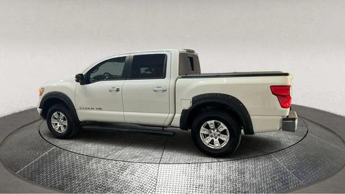 2018 Nissan Titan SV