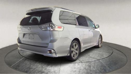 2018 Toyota Sienna SE