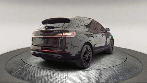 2020 Lincoln Nautilus Black Label