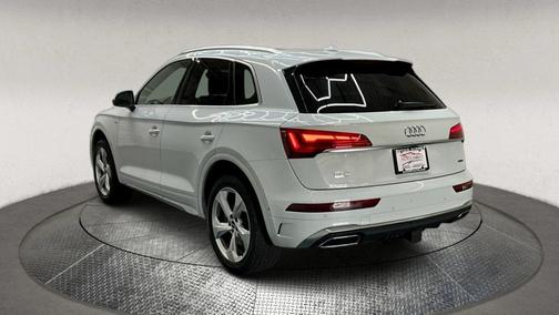 2022 Audi Q5 45 S line Prestige