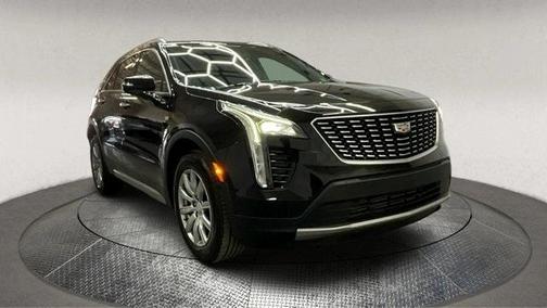 2022 Cadillac XT4 Premium Luxury