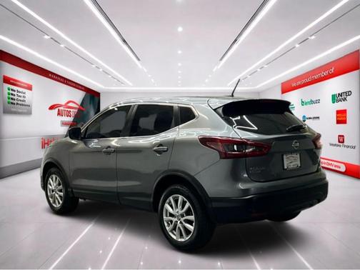 2022 Nissan Rogue Sport S