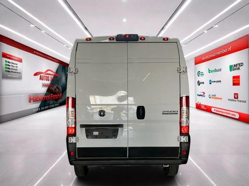 Bright White Clearcoat 2023 RAM ProMaster 2500 High Roof