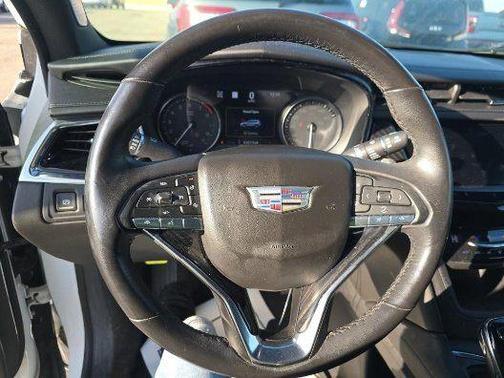 2020 Cadillac XT6 Premium Luxury AWD