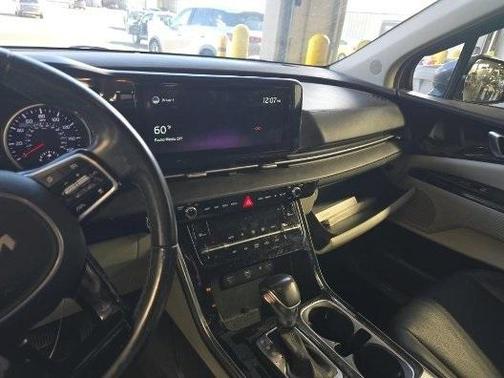 2022 Kia Carnival EX