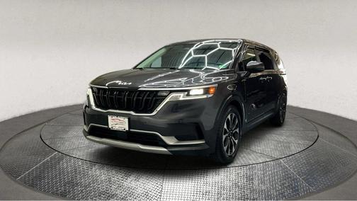 2022 Kia Carnival EX