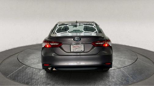2020 Toyota Camry Hybrid LE