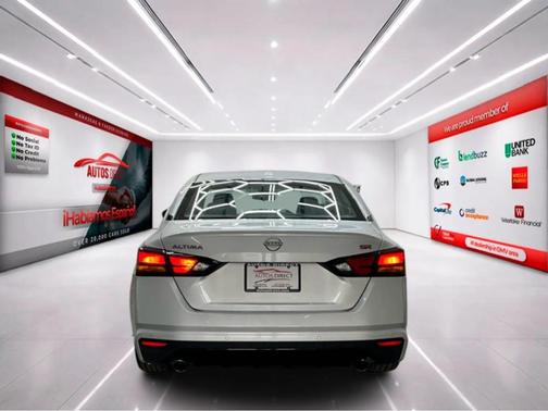 Brilliant Silver Metallic 2023 Nissan Altima 2.5 SR