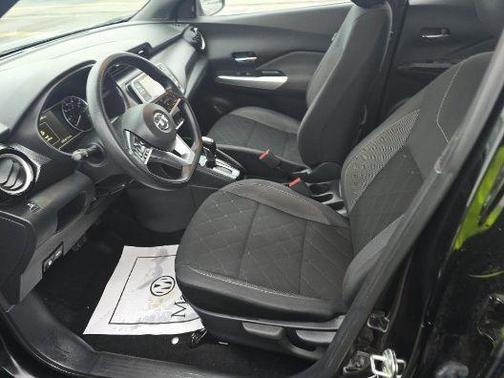 2019 Nissan Kicks SV