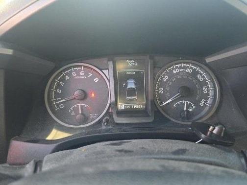 2017 Toyota Tacoma TRD Sport