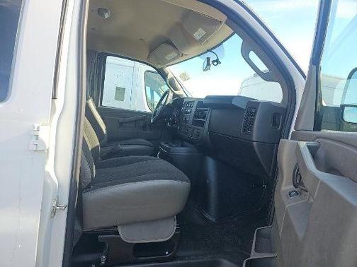 2024 Chevrolet Express 2500 Work Van