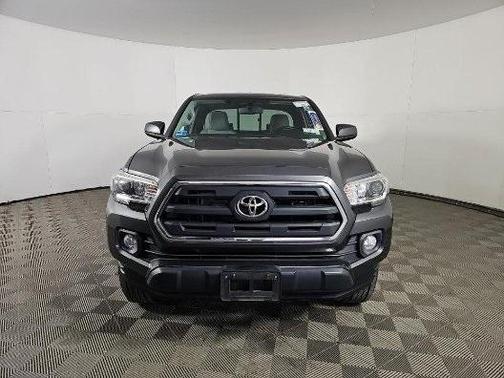 2016 Toyota Tacoma SR5