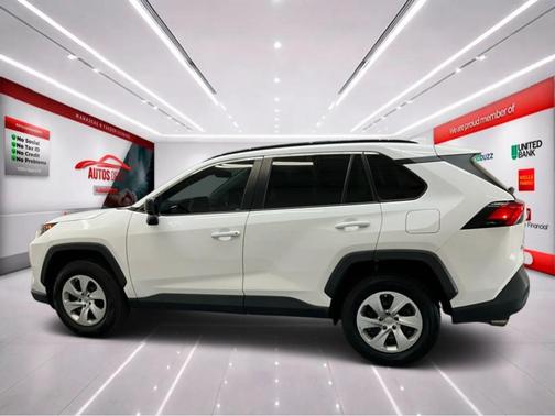Super White 2020 Toyota RAV4 LE