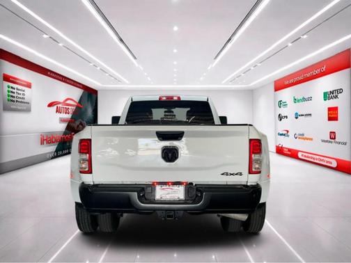 Bright White Clearcoat 2024 RAM 3500 Tradesman