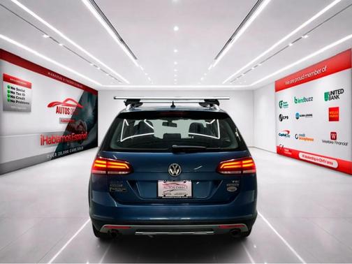 2018 Volkswagen Golf Alltrack TSI S
