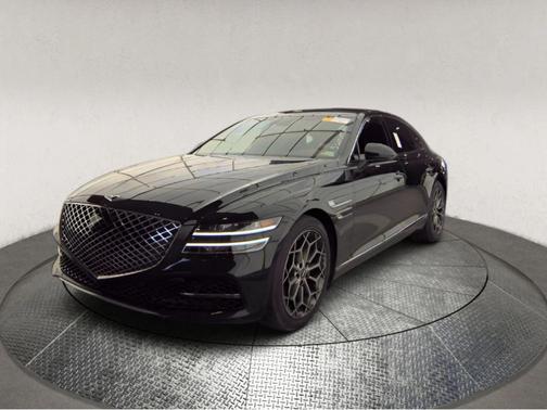 Vik Black 2023 Genesis G80 2.5T