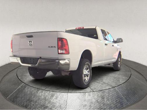 Bright White Clearcoat 2018 RAM 3500 Tradesman