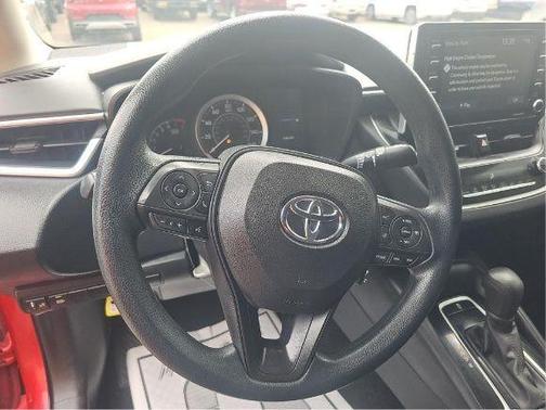 Barcelona Red Metallic 2021 Toyota Corolla LE
