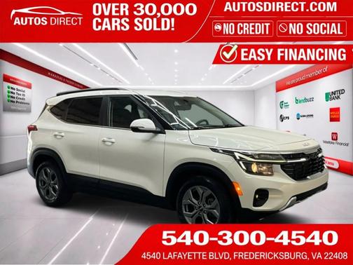 Snow White Pearl 2024 Kia Seltos S