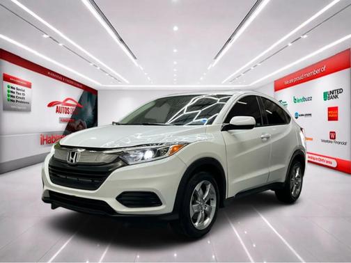 White 2022 Honda HR-V LX