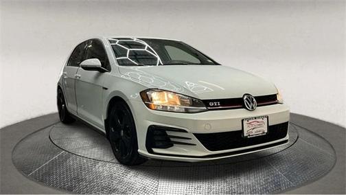 2018 Volkswagen Golf GTI 2.0T S 4-Door