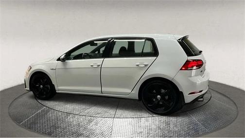 2018 Volkswagen Golf GTI 2.0T S 4-Door
