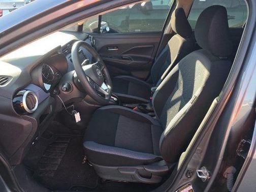 2023 Nissan Versa 1.6 SV