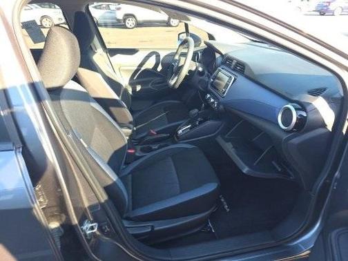 2023 Nissan Versa 1.6 SV