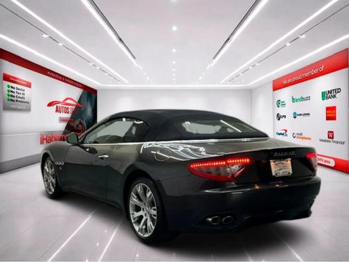 Gray 2015 Maserati GranTurismo Base