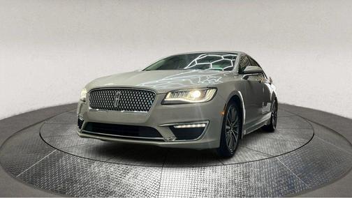 2020 Lincoln MKZ Standard