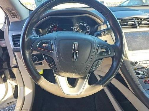 2020 Lincoln MKZ Standard