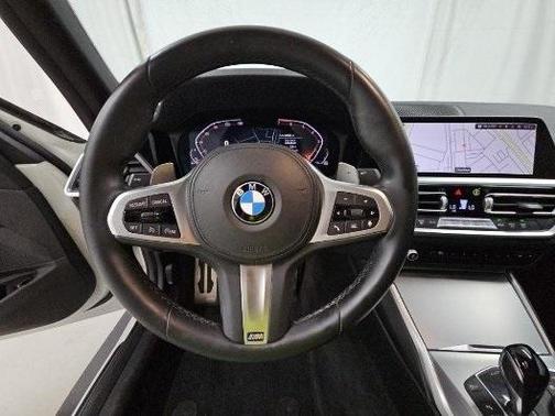 2022 BMW 330 i