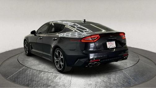 2021 Kia Stinger GT1