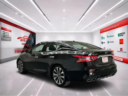 Black 2023 Nissan Maxima Platinum