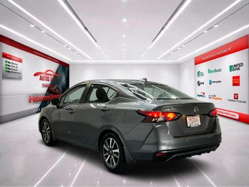 Gun Metallic 2021 Nissan Versa 1.6 SV