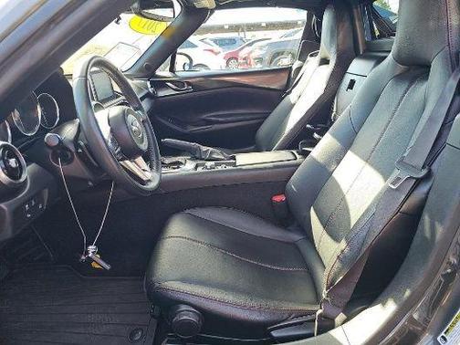 2017 Mazda MX-5 Miata RF Grand Touring