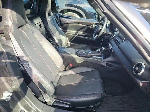 2017 Mazda MX-5 Miata RF Grand Touring