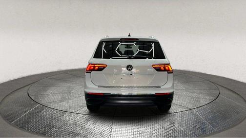 2024 Volkswagen Tiguan 2.0T Wolfsburg Edition