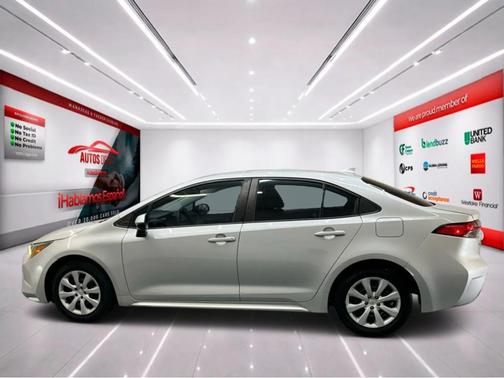 Classic Silver Metallic 2021 Toyota Corolla LE