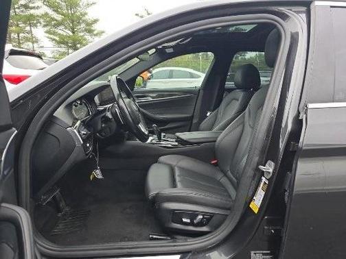 2019 BMW 530 i xDrive