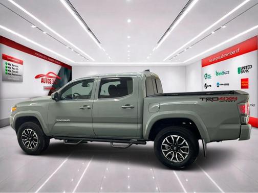 2022 Toyota Tacoma TRD Sport