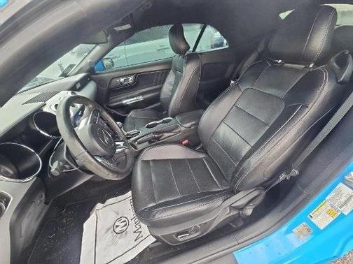 2017 Ford Mustang EcoBoost Premium