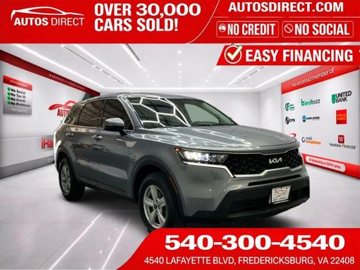 Everlasting Silver 2022 Kia Sorento LX