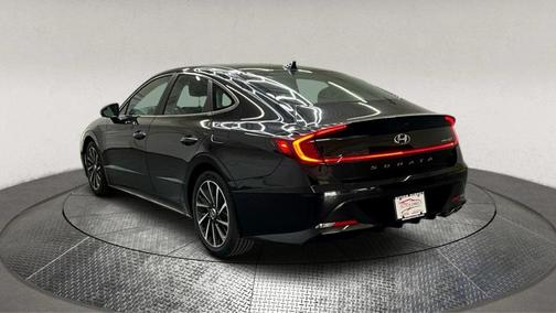 2022 Hyundai SONATA Limited