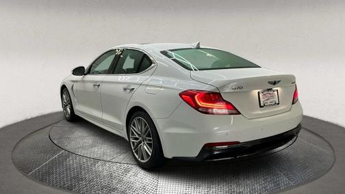 2021 Genesis G70 2.0T