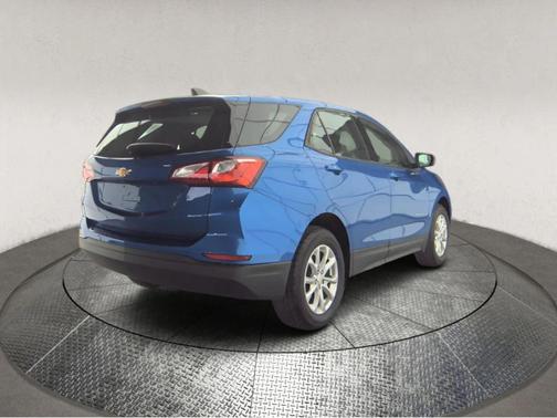 Kinetic Blue 2019 Chevrolet Equinox LS